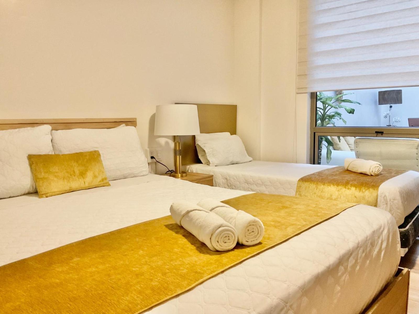 Hotel Brist0L Suites Centro Historico Куэнка Экстерьер фото